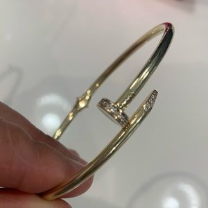 -14k CLAVÓ PULCERA TALLA 16 COMPLETA MENTE ORO CLAVO BRASALET